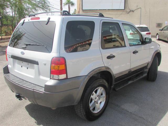 $5995 : 2006 Escape XLT Sport image 4