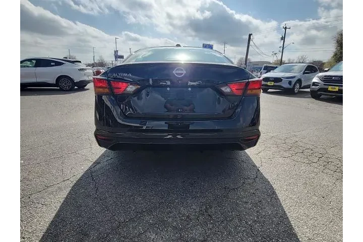 $21698 : Nissan Altima 2025 2.5 SV 4d image 4
