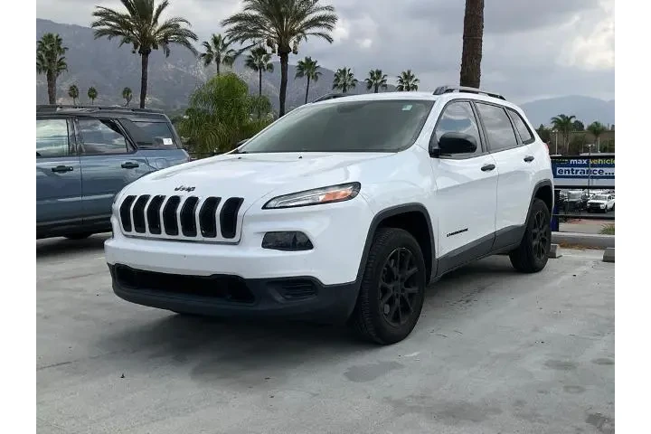 $9995 : Jeep Cherokee 2015 Sport 4dr image 3