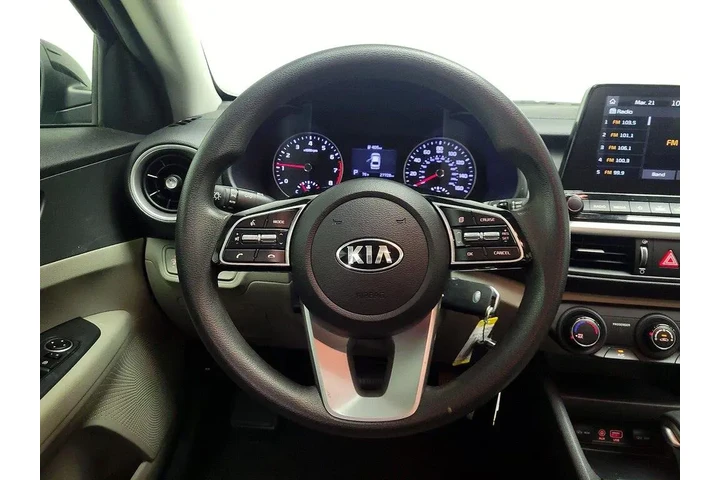 $17998 : Kia Forte 2021 LXS 4dr Sedan image 10