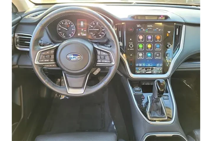 $33701 : Subaru Outback 2023 AWD Tour image 4