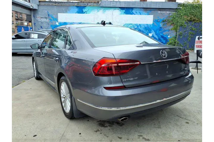 $13799 : Volkswagen Passat 2017 1.8T image 5