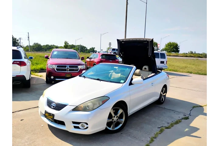 $5999 : 2008 Camry Solara Sport Conve image 5