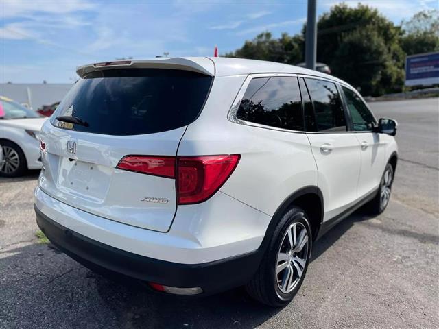 $19900 : 2018 HONDA PILOT2018 HONDA PI image 5