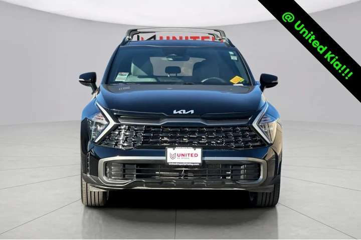 $26498 : Pre-Owned 2023 Sportage X-Line image 8