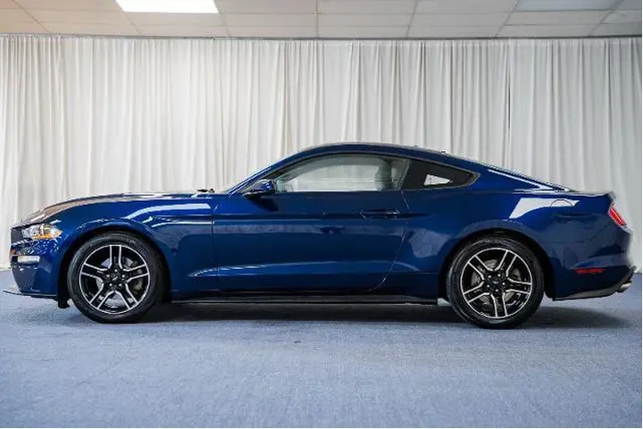 $18000 : Ford Mustang 2019 EcoBoost 2 image 5