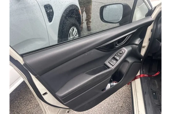 $20091 : Subaru Crosstrek 2021 AWD Ba image 6