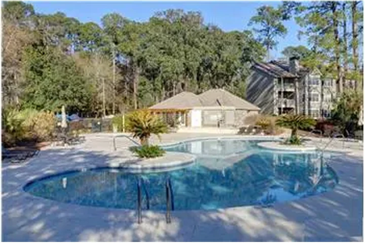 $1400 : Rental property with 1 bedro image 2