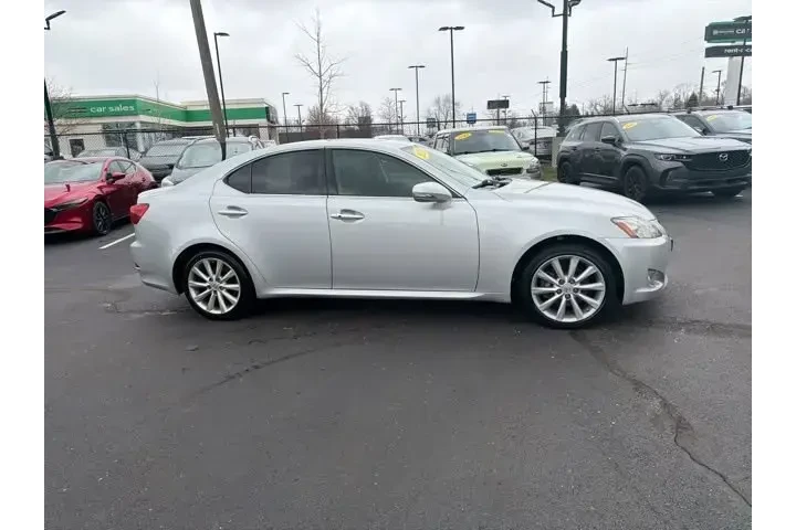 $13980 : Lexus IS 250 2010 AWD 4dr Se image 3