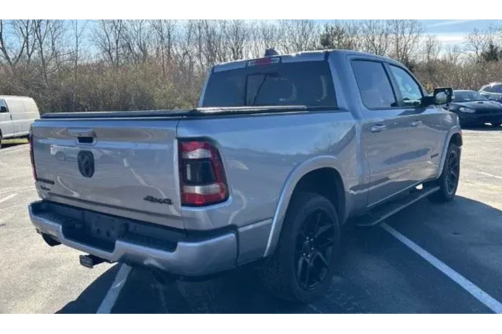 $32984 : Ram 1500 2020 4x4 Laramie 4d image 5