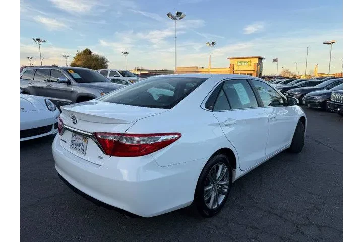 $16495 : Toyota Camry 2017 SE 4dr Sed image 7
