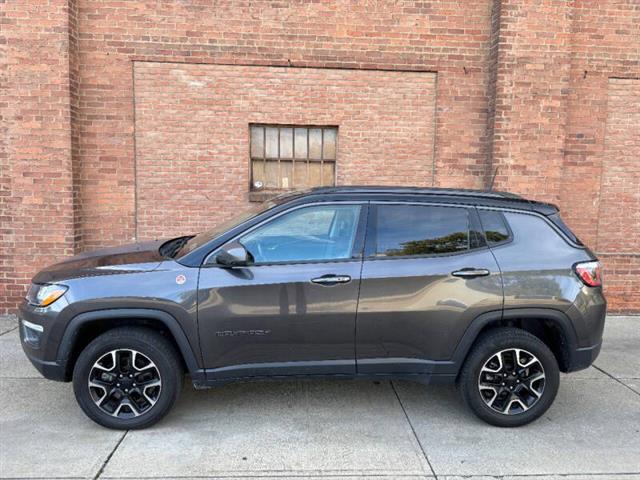 $18500 : 2020 Compass Trailhawk image 3