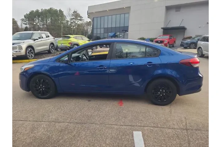 $11993 : Kia Forte 2018 LX 4dr Sedan image 3