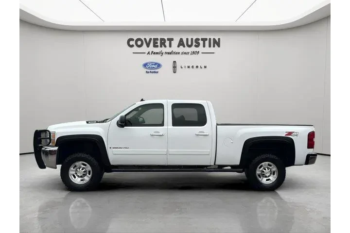 $10857 : Chevrolet Silverado 2500HD 2 image 2