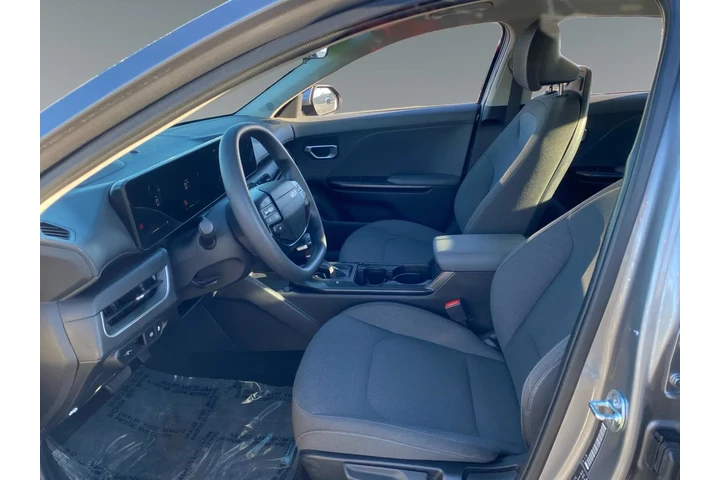 $26956 : Kia K4 2025 image 3