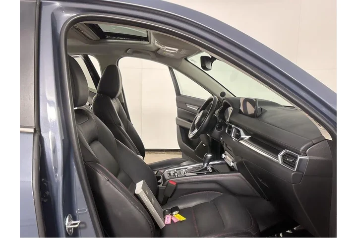 $26989 : 2025 CX5 PREF image 6