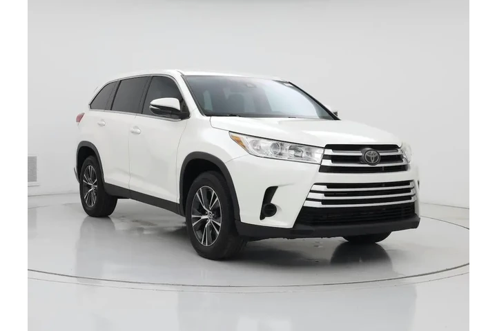 $18998 : Toyota Highlander 2019 LE 4d image 1