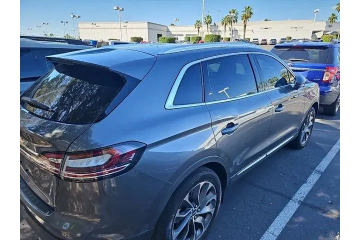 $39854 : Lincoln Nautilus 2023 AWD Re image 2