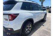 $32428 : Honda Passport 2022 AWD Trai thumbnail