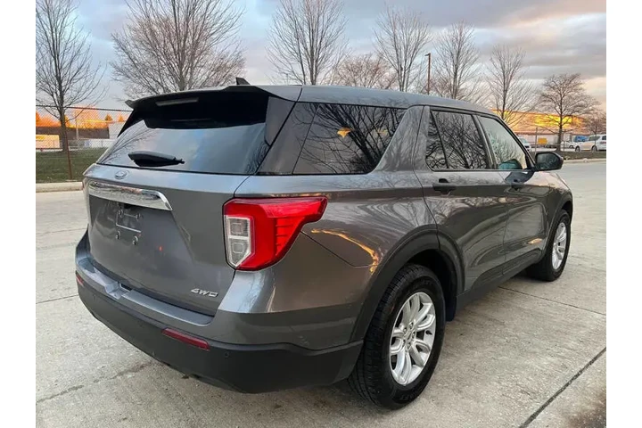 $15997 : 2021 Explorer image 5