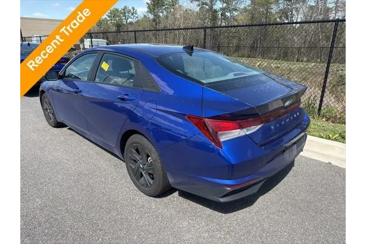 $17999 : Hyundai ELANTRA 2023 SEL 4dr image 4