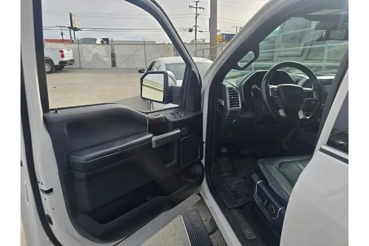 $27700 : Ford F-150 2016 4x2 King Ran image 8