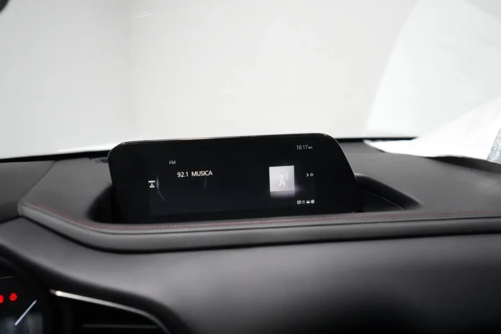 $23503 : 2025 CX-30 2.5 S Carbon Editi image 1