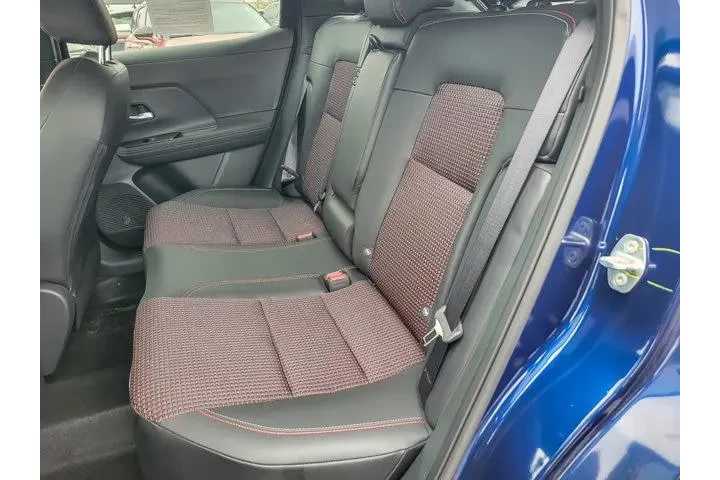 $29988 : Nissan Kicks 2025 AWD SR 4dr image 10