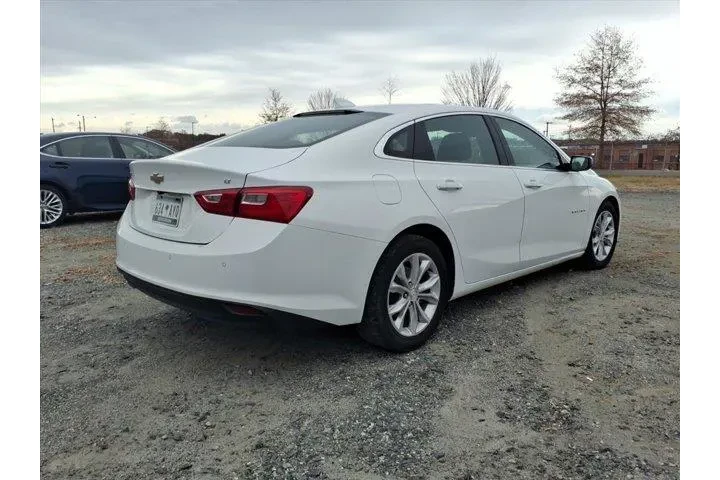 $18987 : Chevrolet Malibu 2024 LT 4dr image 6