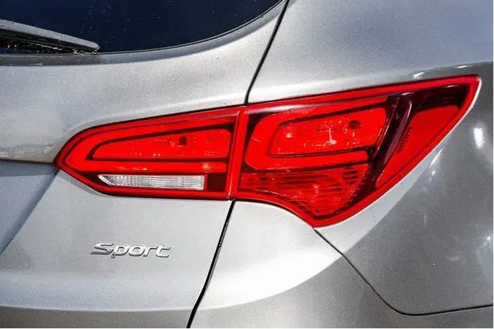 $10991 : Hyundai SANTA FE Sport 2018 image 8