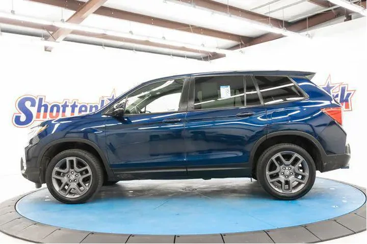 $31367 : Honda Passport 2022 AWD EX-L image 5