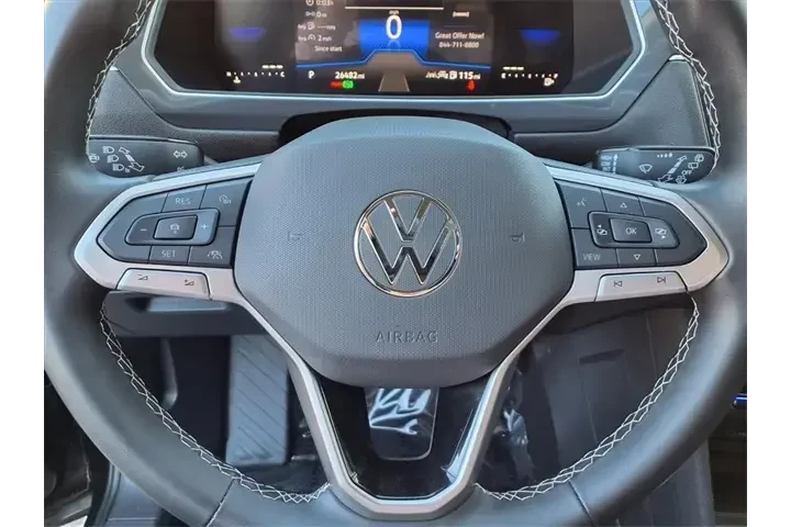 $23444 : Volkswagen Tiguan 2024 SE 4d image 10