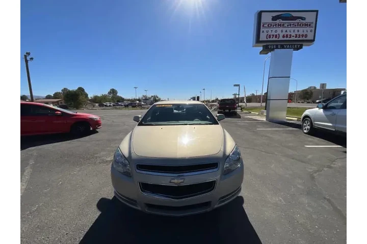 2011 Malibu LT image 2