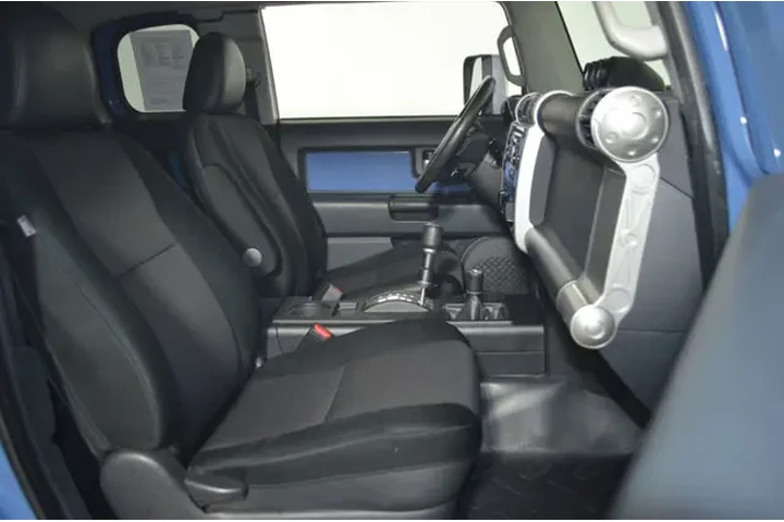 $146000 : toyota fj cruiser image 3