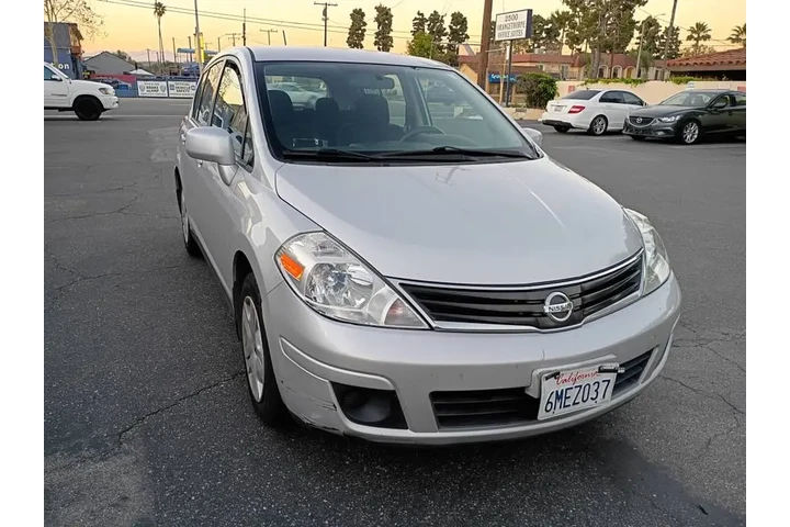 $3600 : 2010 VERSA S image 2