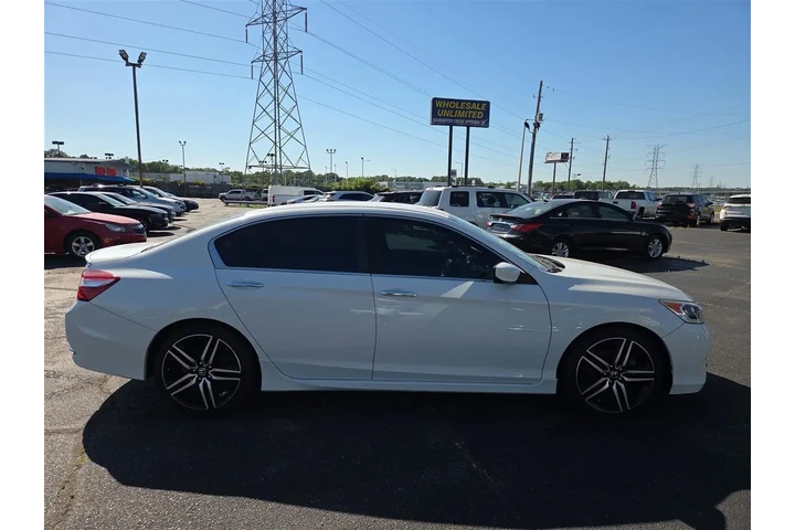 $13995 : 2016 Accord Sport Sedan CVT image 6