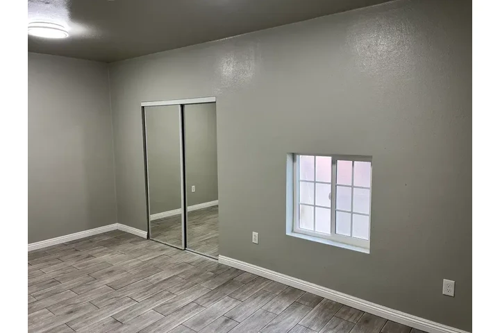 $1600 : Boyle Heights Casa image 4