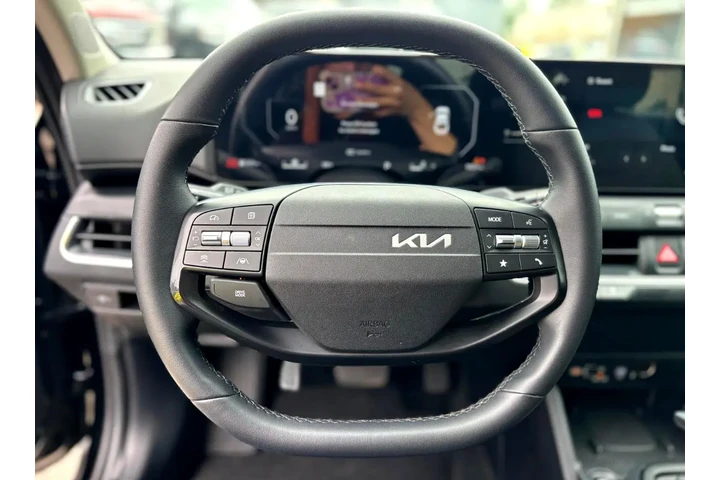 2025 K4 EX image 10