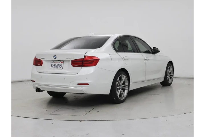 $17998 : BMW 3 Series 2017 AWD 330i x image 8