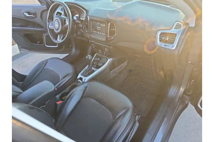 $11995 : Jeep Compass 2018 4x4 Latitu image 9