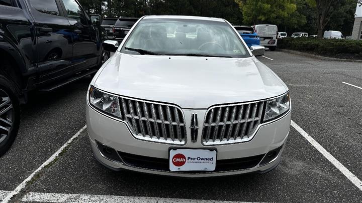 $11800 : PRE-OWNED 2011 LINCOLN MKZ image 2