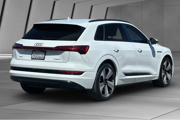 $27500 : Audi e-tron 2022 AWD quattro image 4
