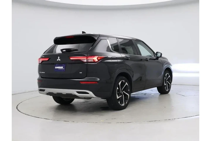 $25998 : Mitsubishi Outlander 2023 SE image 8