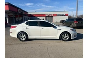 2015 Optima 4dr Sdn LX en Lexington