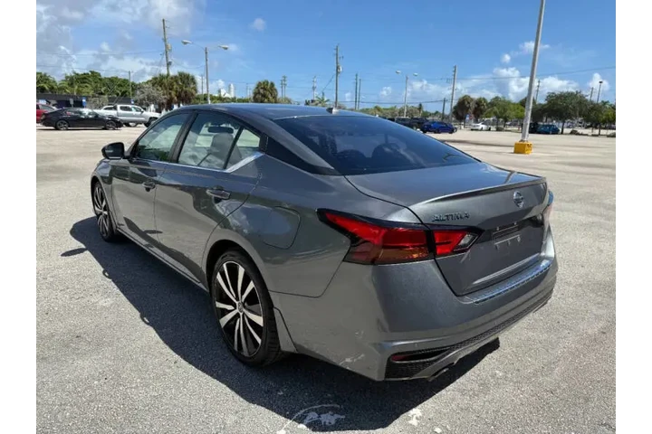 $12995 : 2021 Altima 2.0 SR image 8