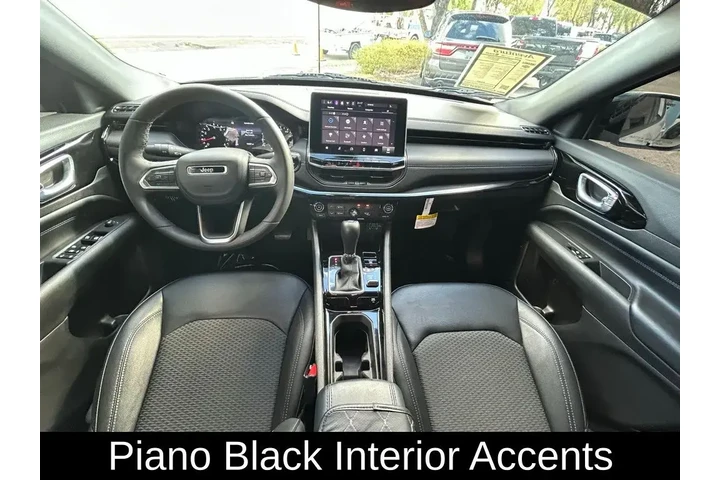 $20500 : Jeep Compass 2025 4x4 Latitu image 10