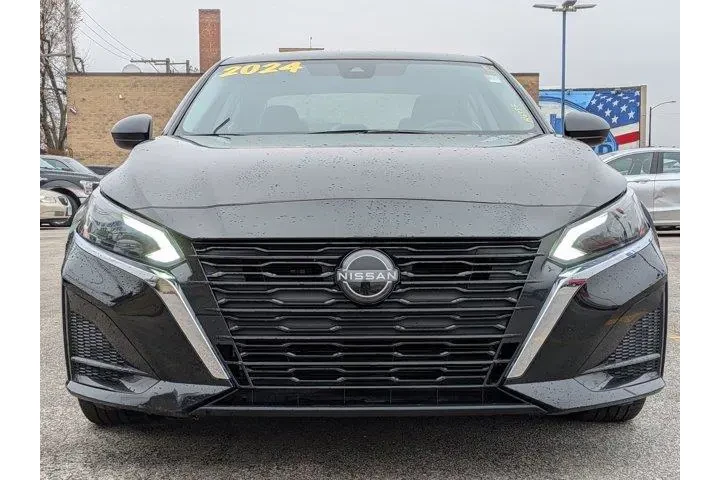 $17998 : Nissan Altima 2024 2.5 SV 4d image 9