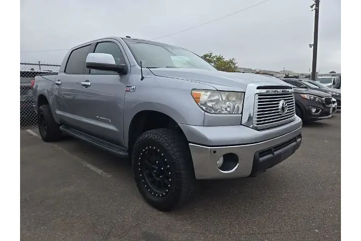 $18771 : Toyota Tundra 2012 4x4 Limit image 1