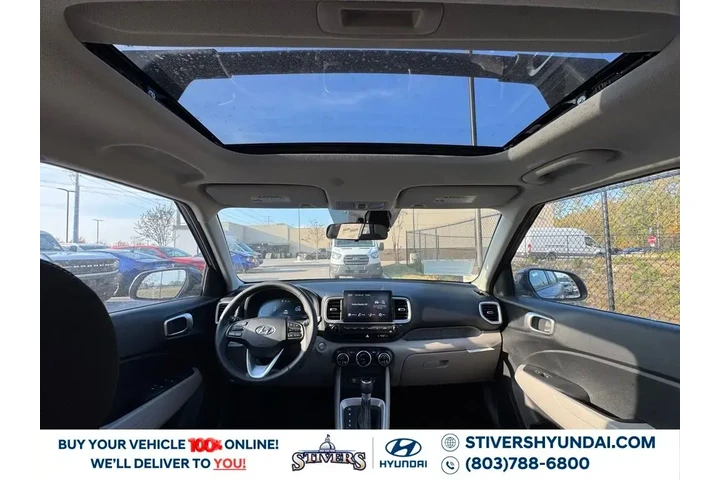 $24619 : Hyundai VENUE 2026 SEL 4dr C image 4