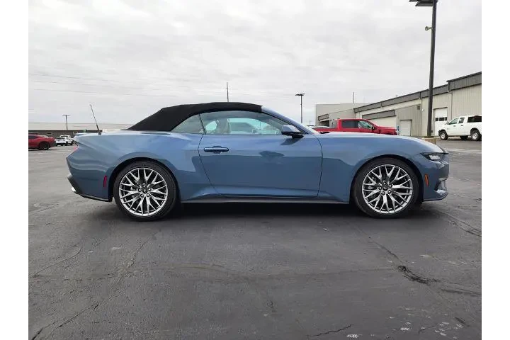 $35321 : Ford Mustang 2024 EcoBoost P image 3